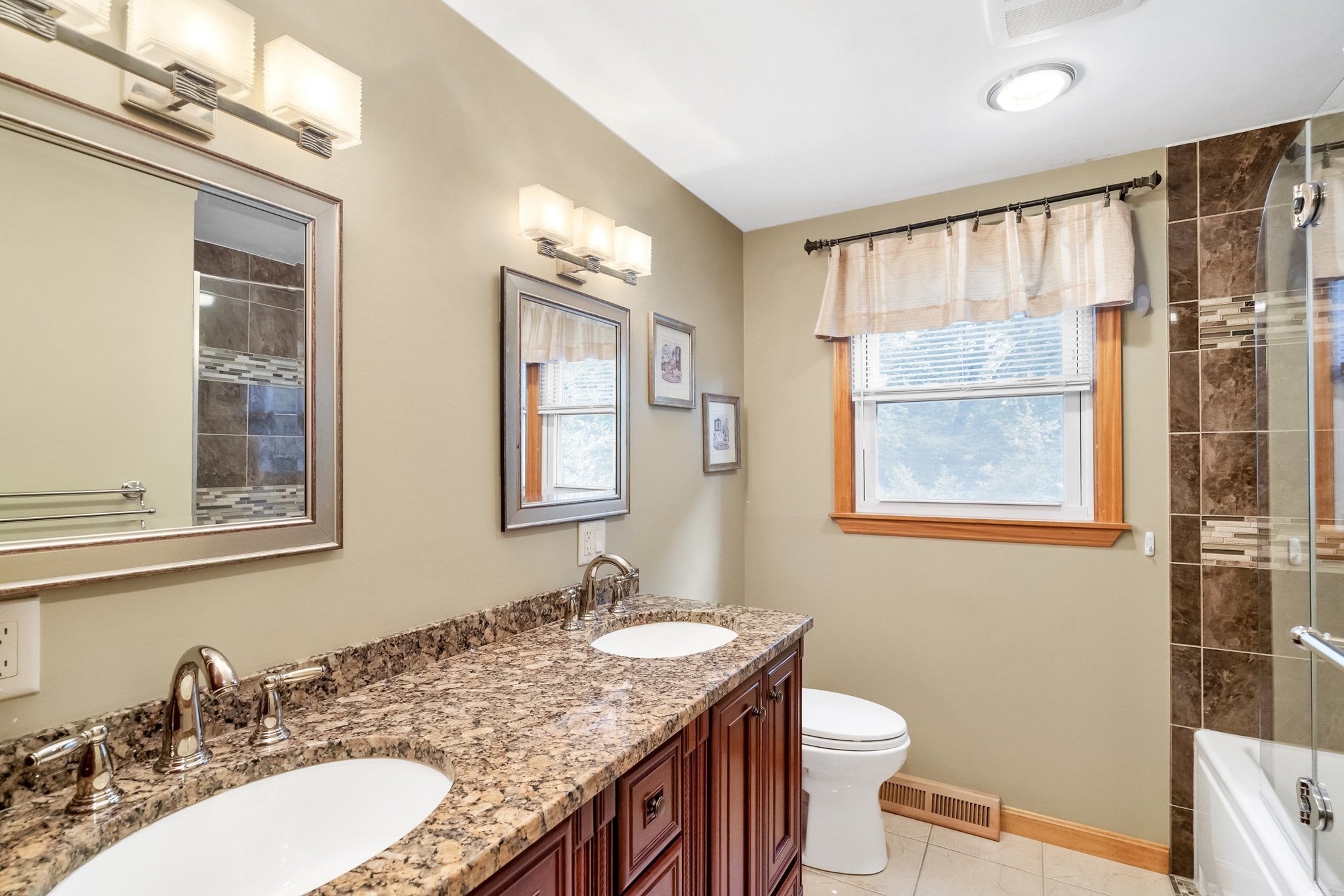 31 Wildmere Ave, Burlington, MA, 31 Wildmere Ave, Burlington, MA Photo #21