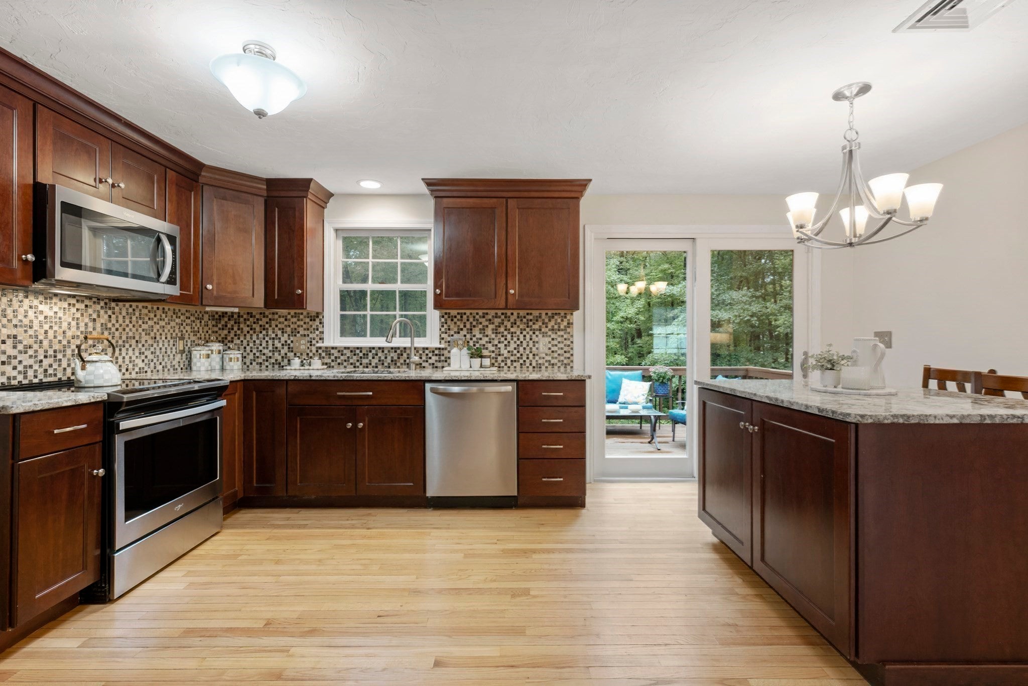 12 Jasmine Rd, Medway, MA Photo #11