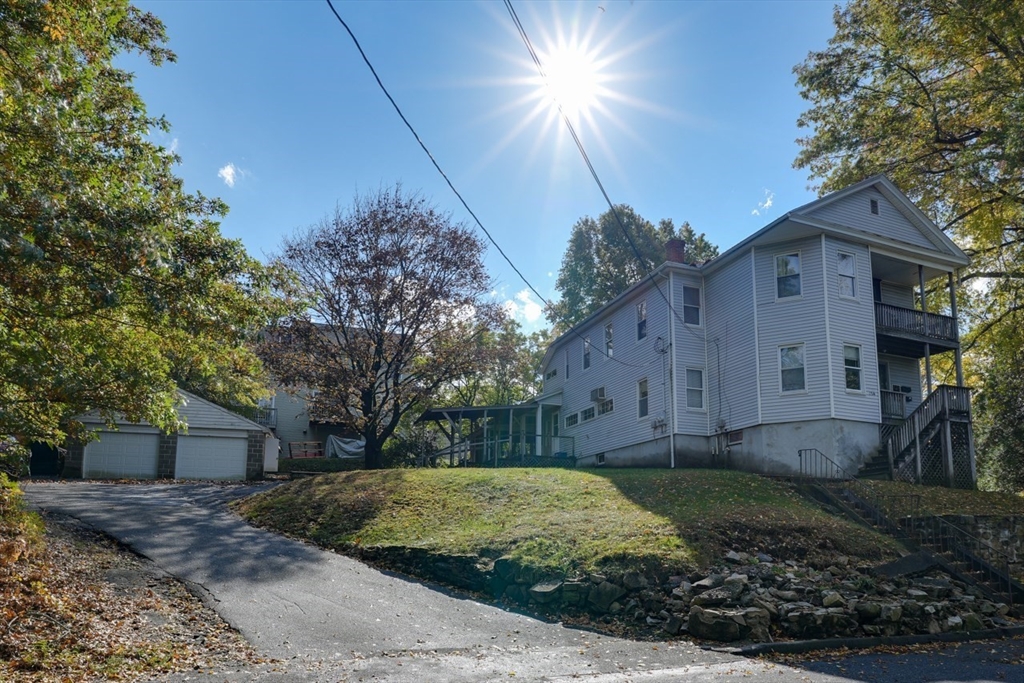 194 Norfolk St
