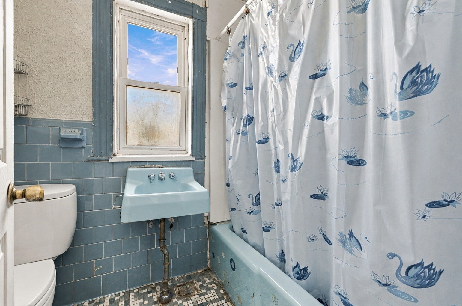 25 Rock Valley Ave, Everett, MA, 25 Rock Valley Ave, Everett, MA Photo #19