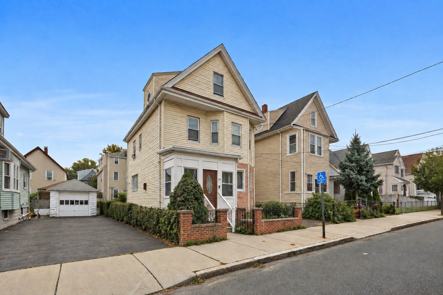25 Rock Valley Ave, Everett, MA, 25 Rock Valley Ave, Everett, MA Photo #3