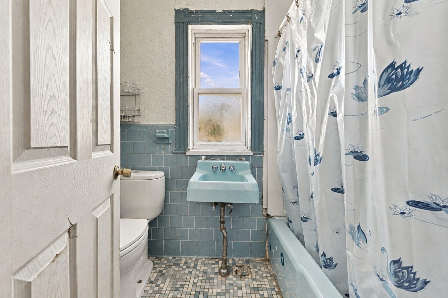 25 Rock Valley Ave, Everett, MA, 25 Rock Valley Ave, Everett, MA Photo #18