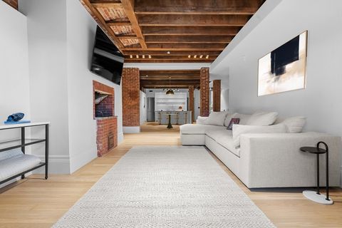 Photo of 320 Tappan St #4, Brookline, MA 02445 (MLS # 73475170)