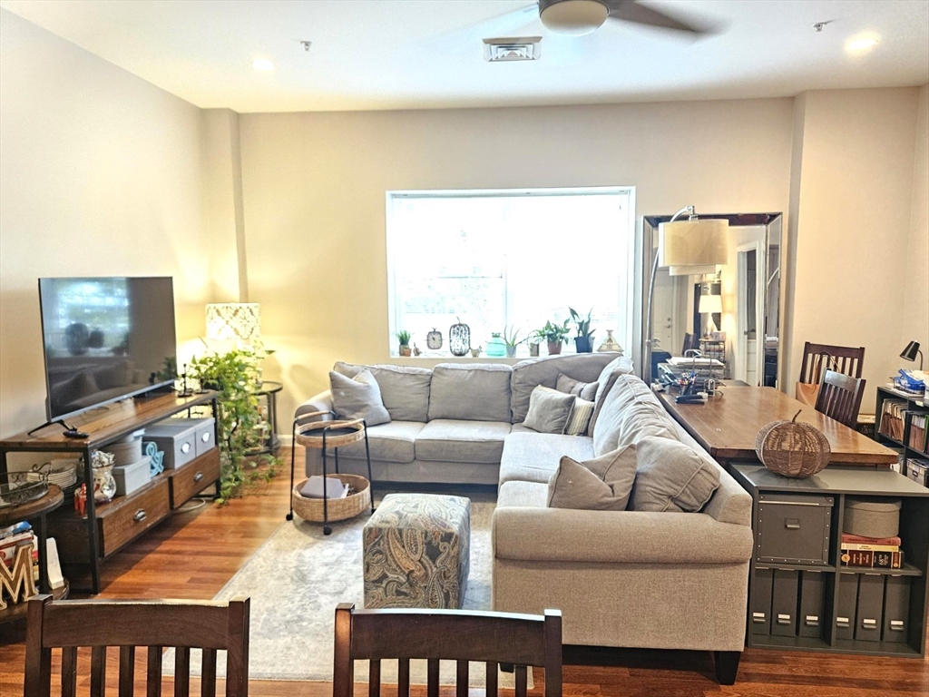 48 Phillips Rd 14