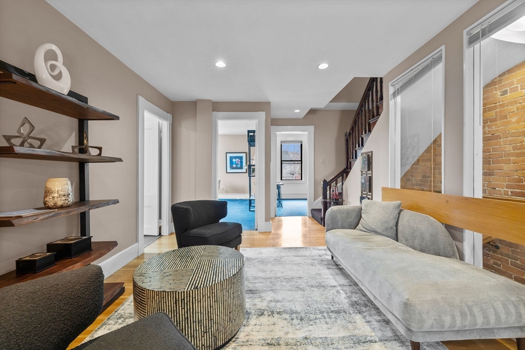 3-5 Harvard Ave 3