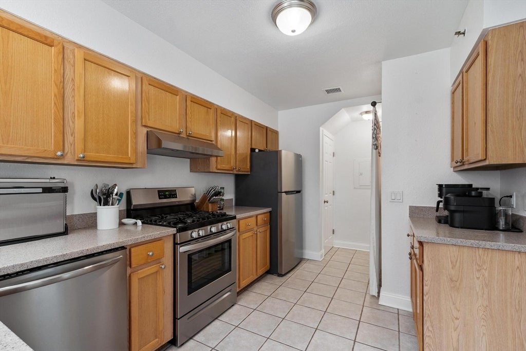 18 Bates ST #A, Devens, MA, 18 Bates ST #A, Devens, MA Photo #17