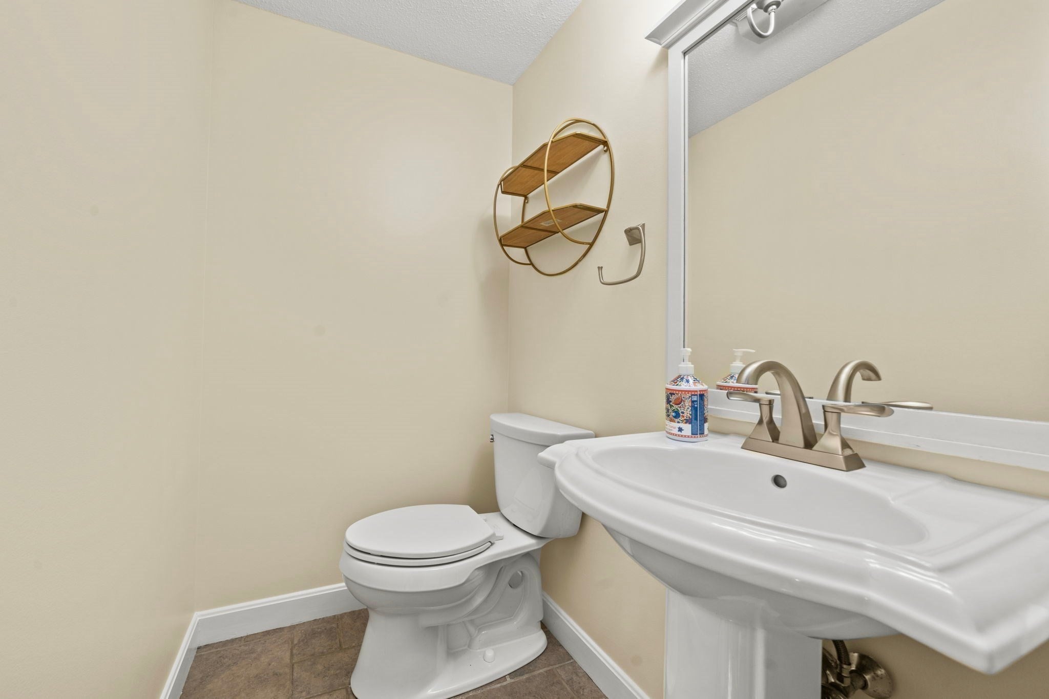 10 Oliver ST #C, Haverhill, MA, 10 Oliver ST #C, Haverhill, MA Photo #17