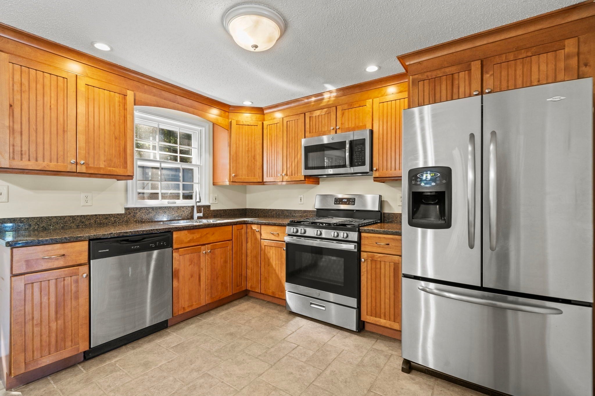 10 Oliver ST #C, Haverhill, MA, 10 Oliver ST #C, Haverhill, MA Photo #21