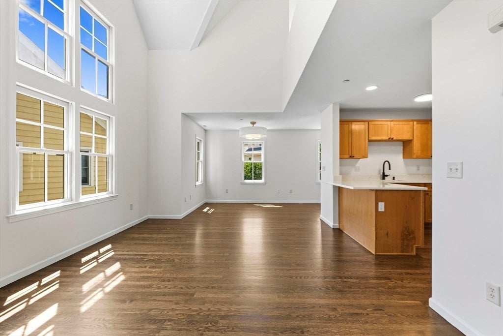19 Russell Place #19, Arlington, MA Photo #6