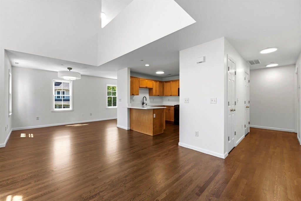 19 Russell Place #19, Arlington, MA Photo #5