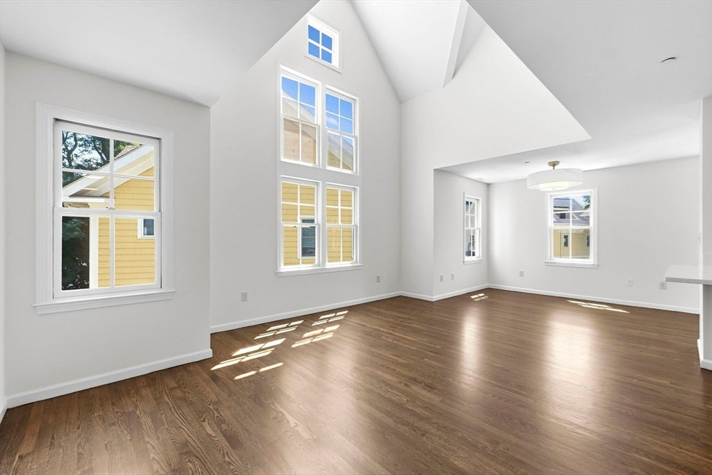 19 Russell Place #19, Arlington, MA Photo #3