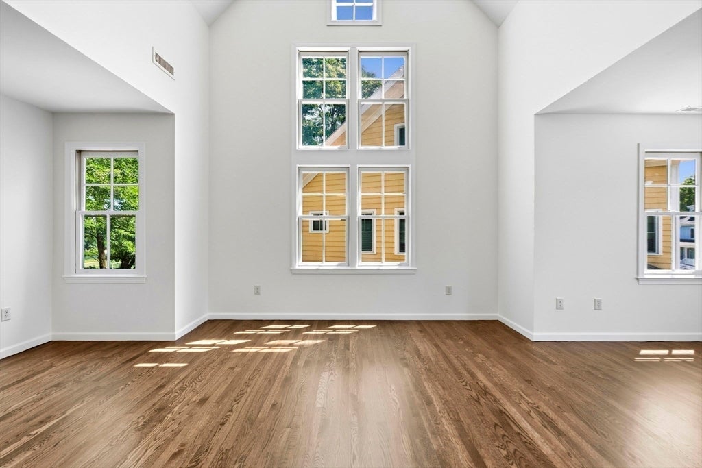 19 Russell Place #19, Arlington, MA Photo #4