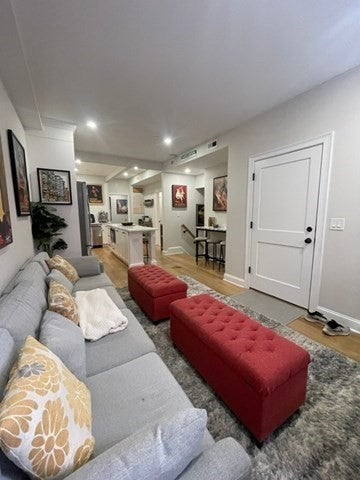 5 Garden Court FURNISHED