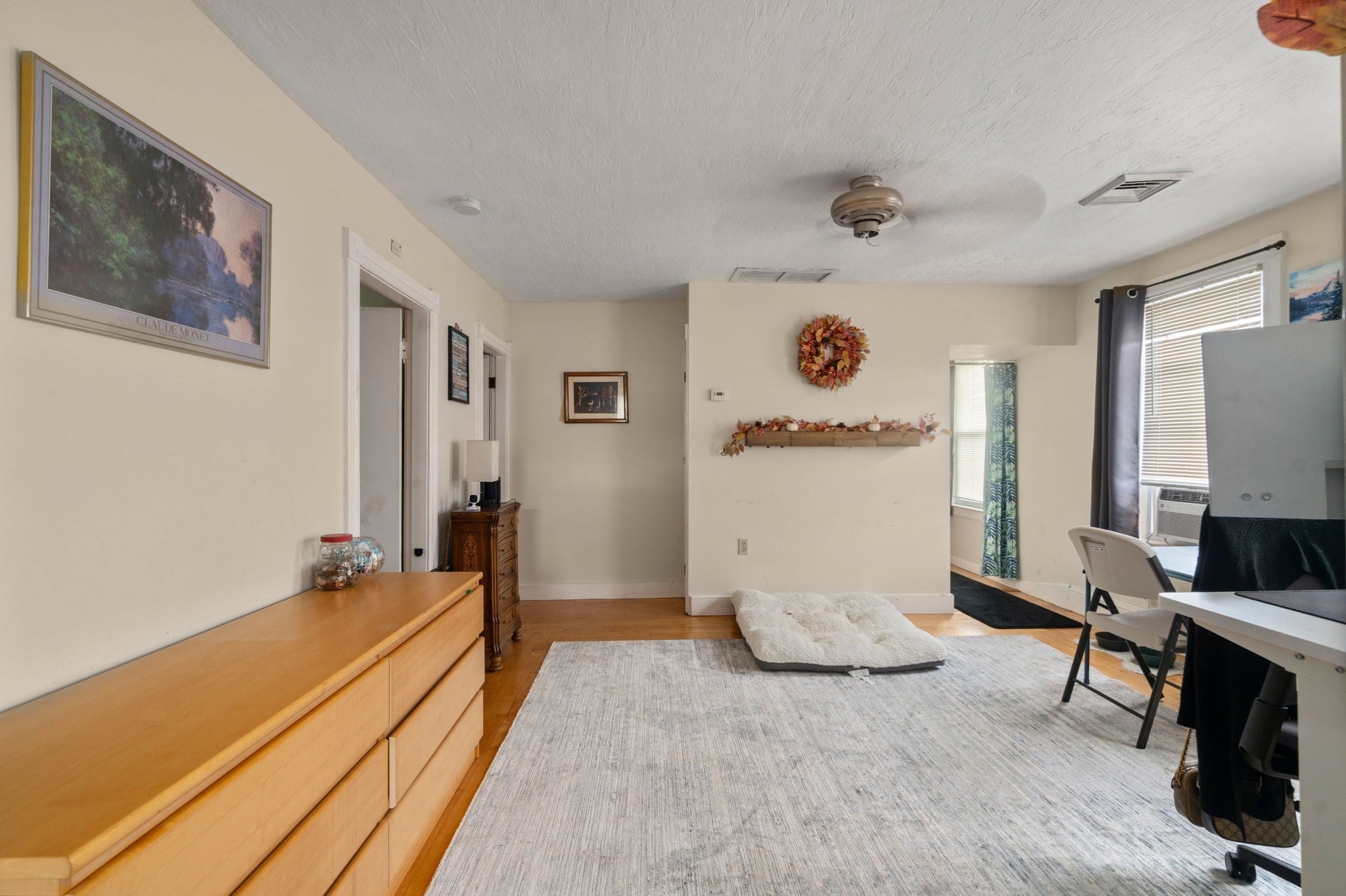 12 Greendale Ave, Worcester, MA Photo #4