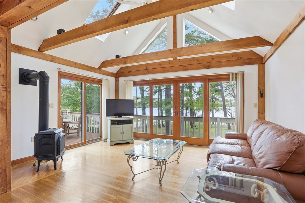 15 Town Rd, Littleton, MA Photo #17