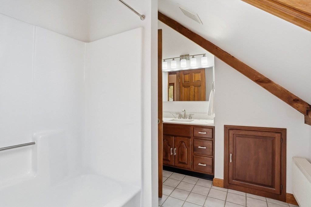 15 Town Rd, Littleton, MA Photo #28