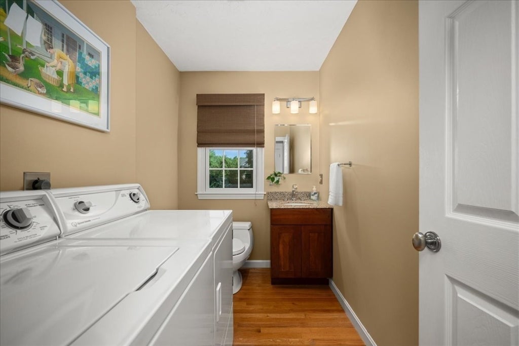 9 Hillando Dr, Shrewsbury, MA Photo #17