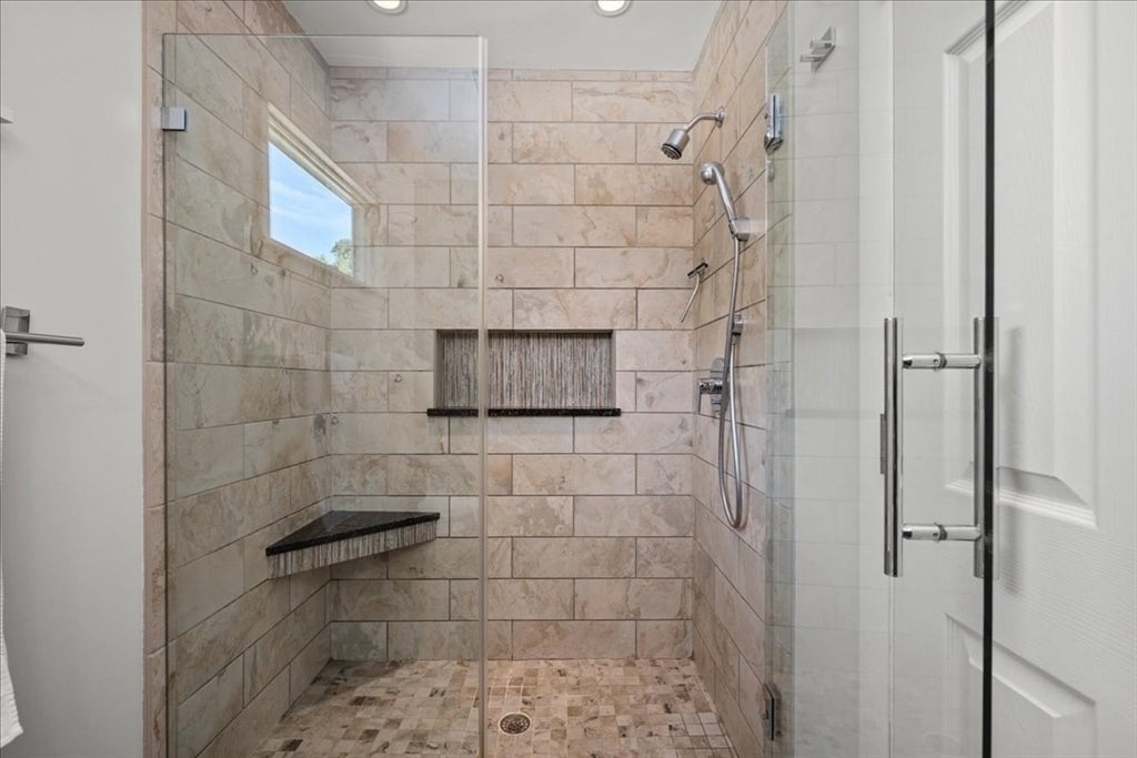 9 Hillando Dr, Shrewsbury, MA Photo #27
