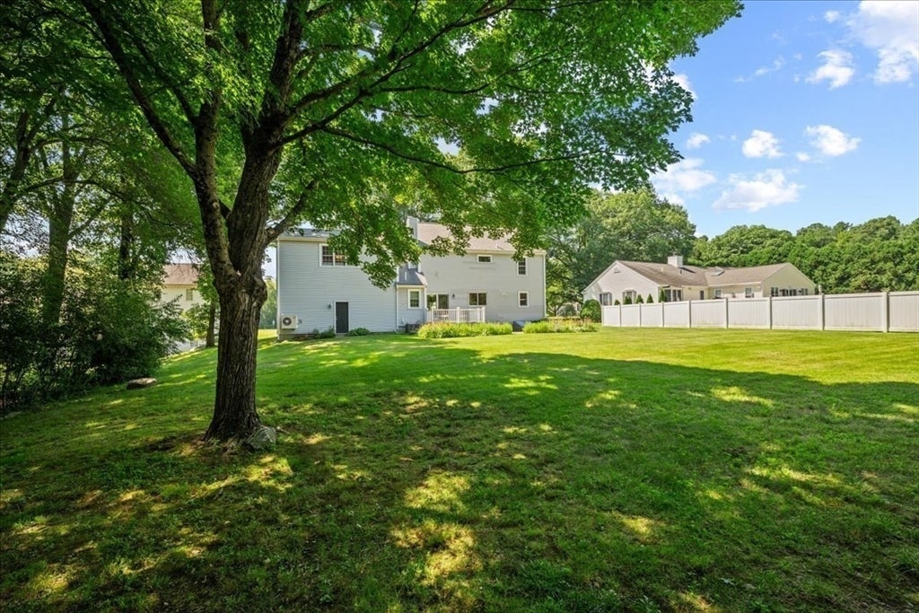 9 Hillando Dr