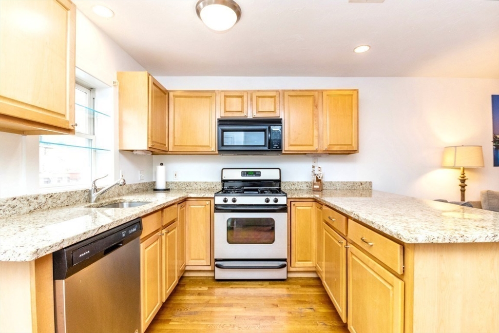 119 Tudor St Unit 119