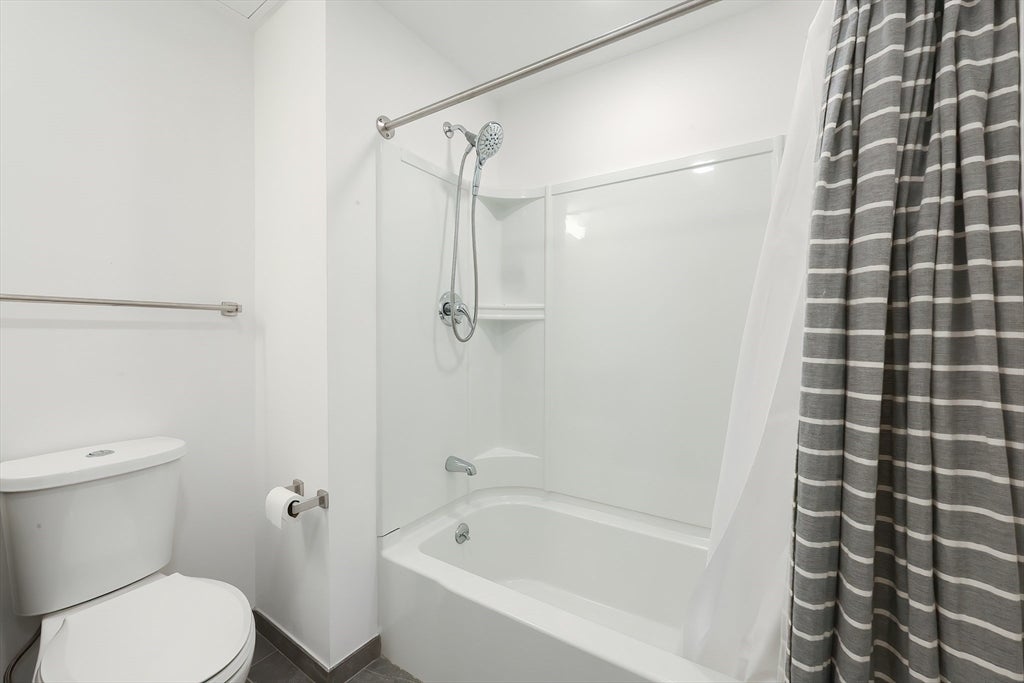 368 Pleasant St #204, Malden, MA, 368 Pleasant St #204, Malden, MA Photo #18