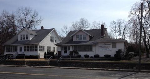 523 Boston Rd Springfield MA 01109