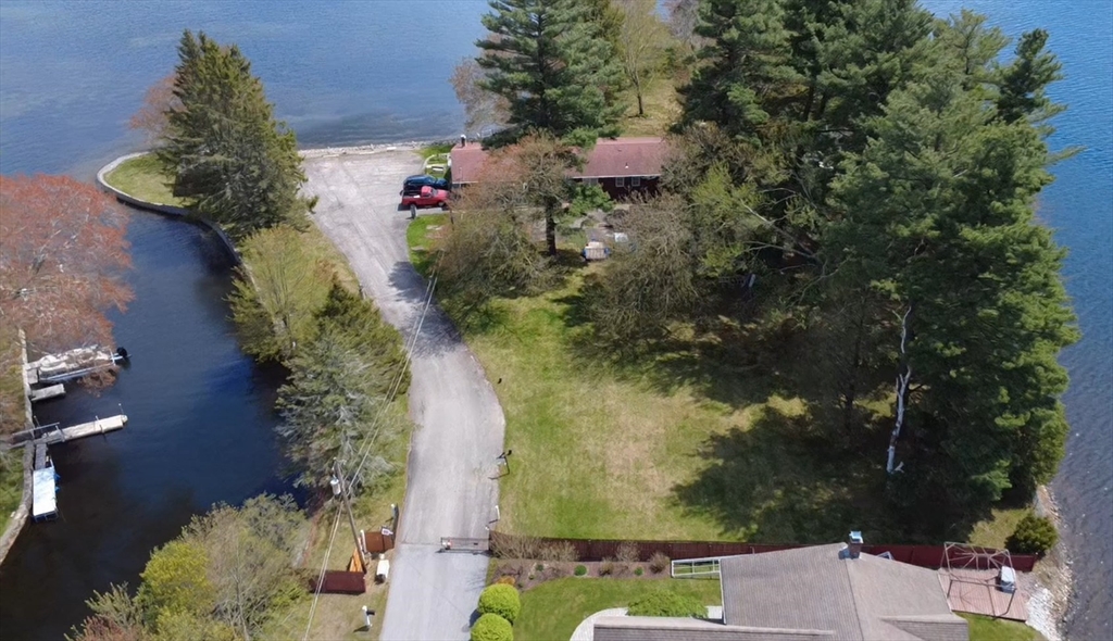 20 Indian Point Rd, Webster, MA Photo #42