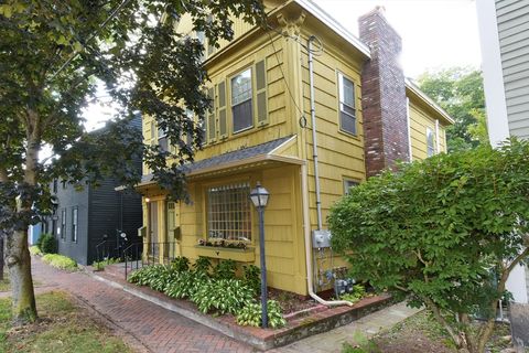 54-56 N Main St Ipswich MA 01938