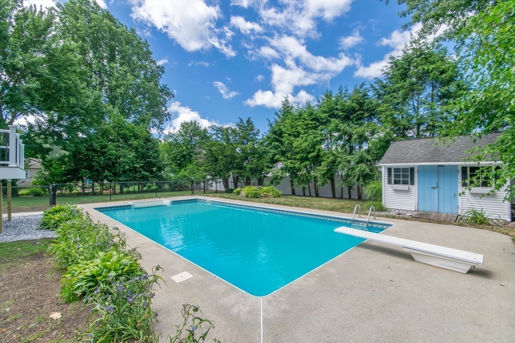 123 Mallard Circle