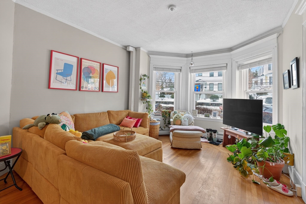 805 Washington Street 1