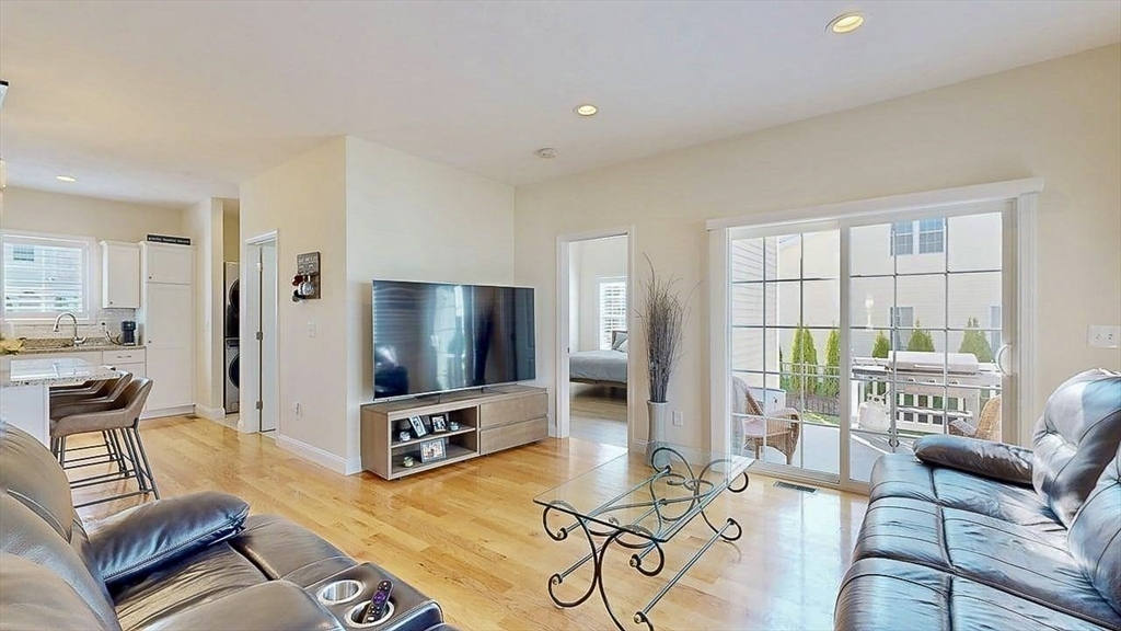 27 Tea Party Circle 27