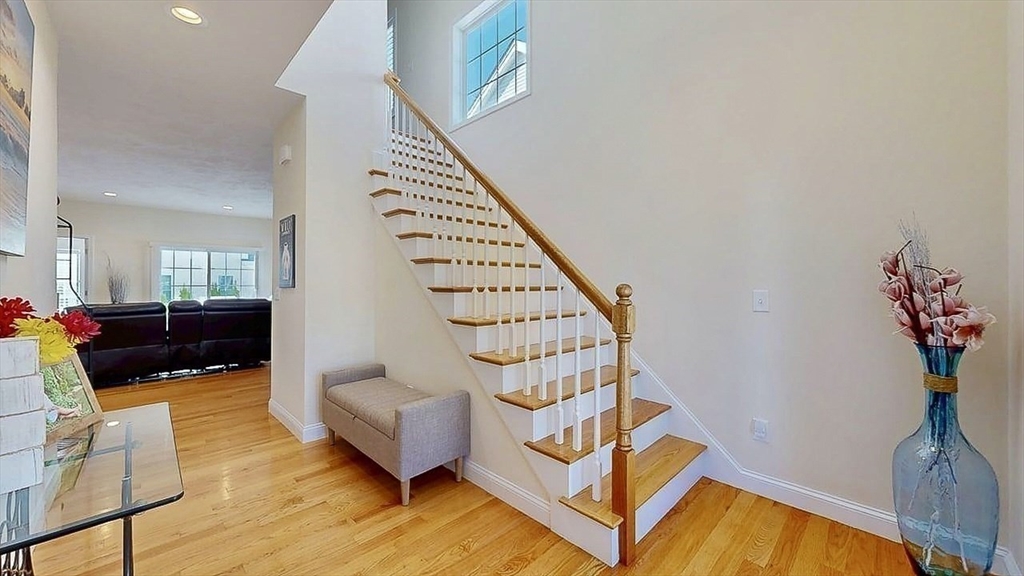 27 Tea Party Circle 27