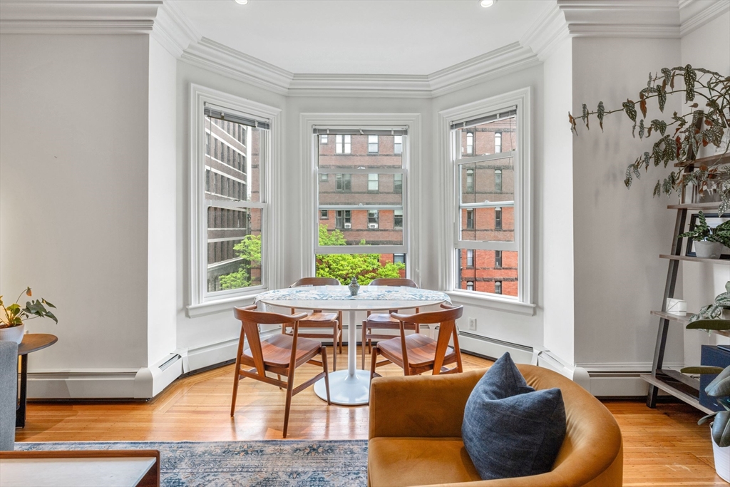 31 Massachusetts Ave 4-4
