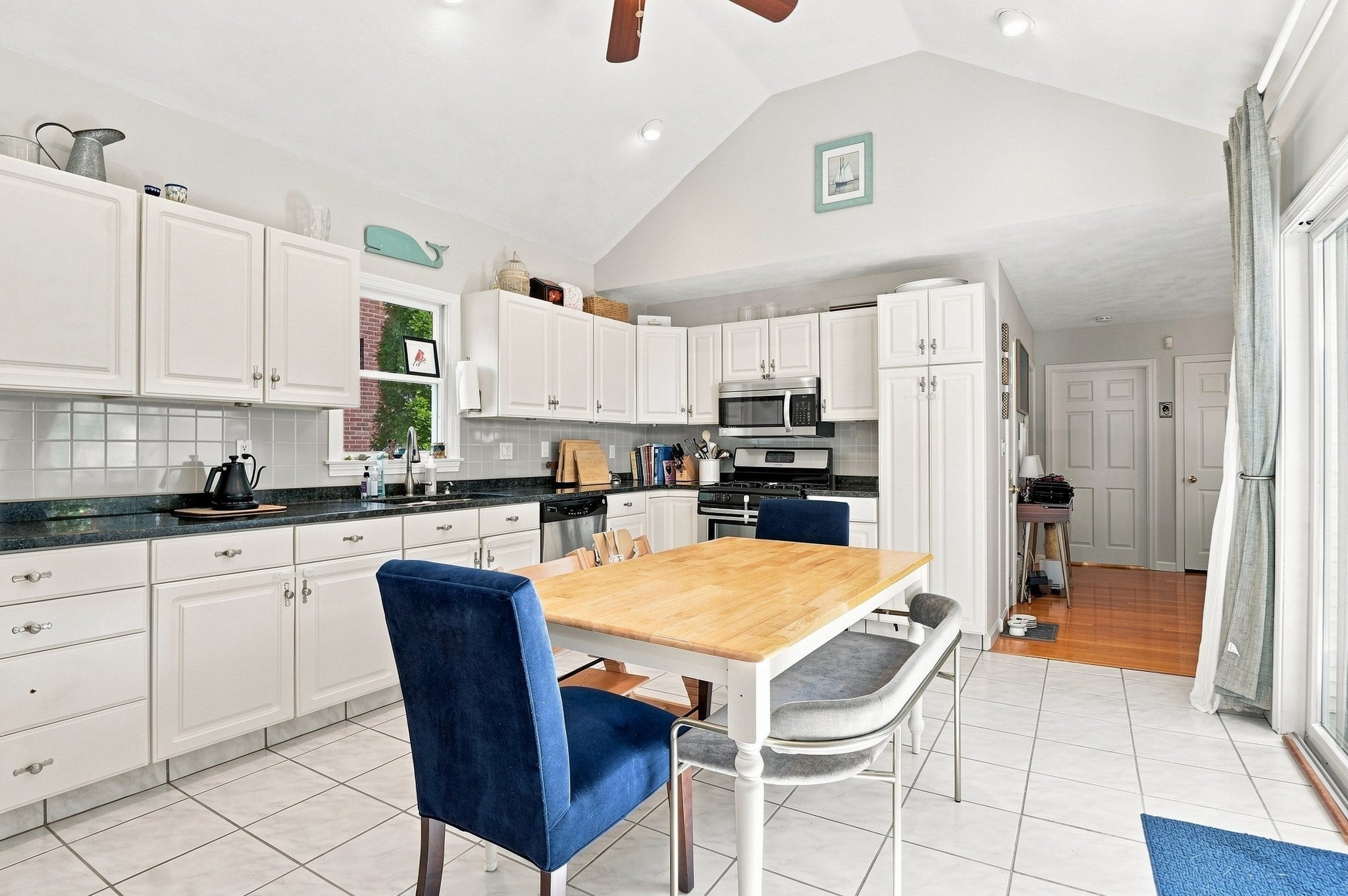 19 Forest Avenue, Natick, MA, 19 Forest Avenue, Natick, MA Photo #9
