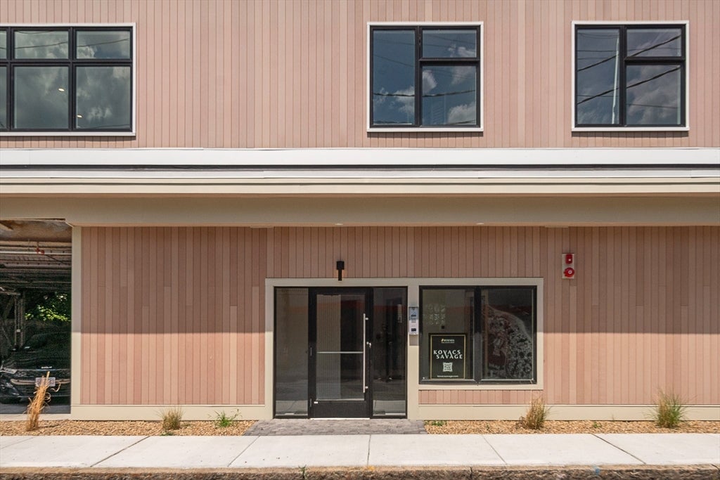 140 Shirley Street 250