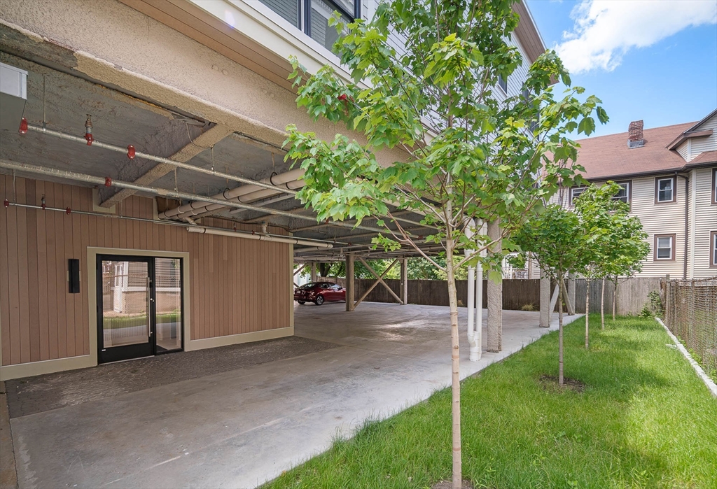 140 Shirley Street 250