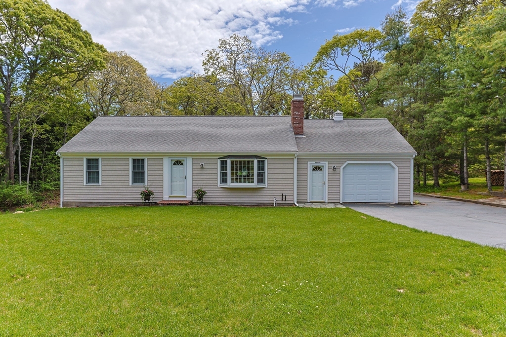 11 Little Marsh Ln