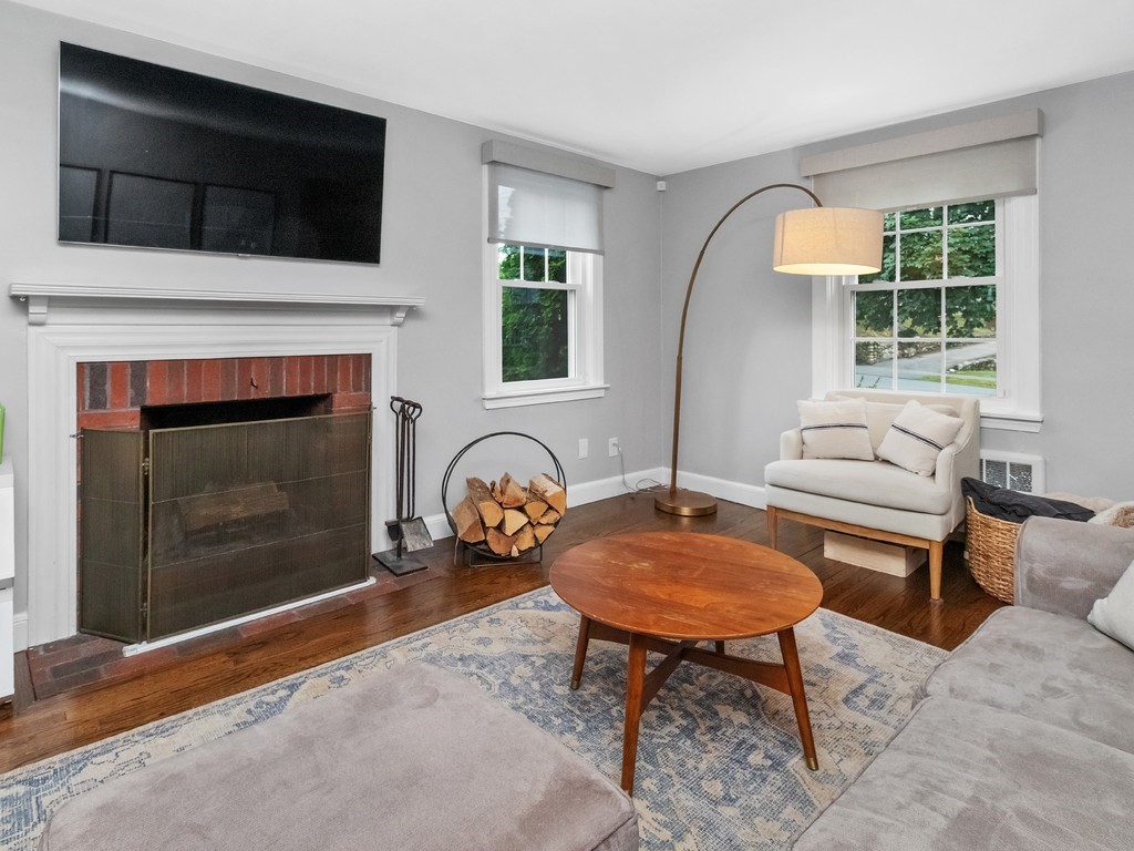 79 Cedarwood Avenue