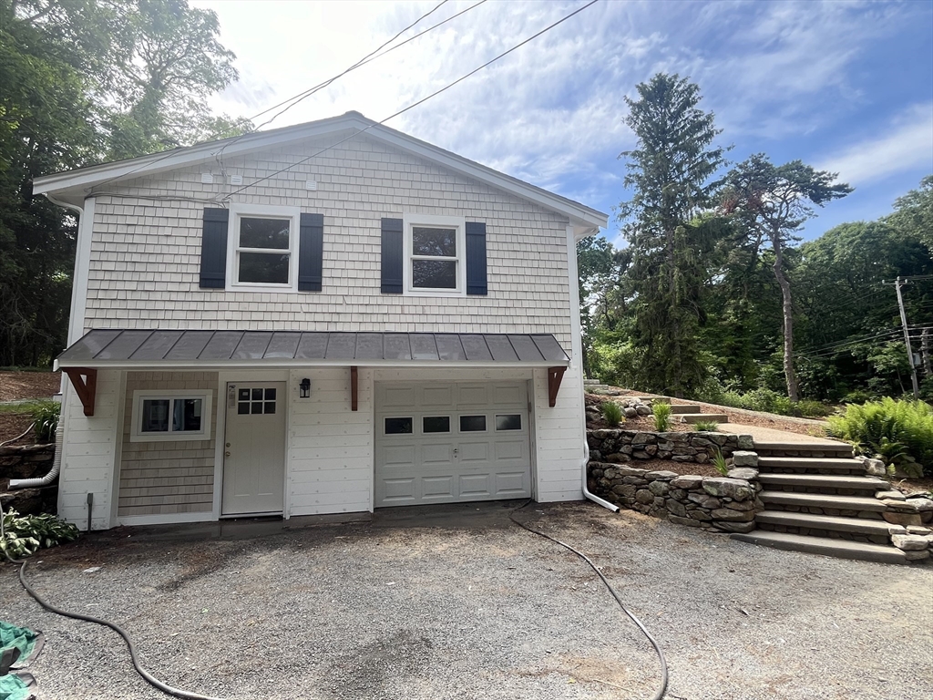 76 Sippewissett Rd