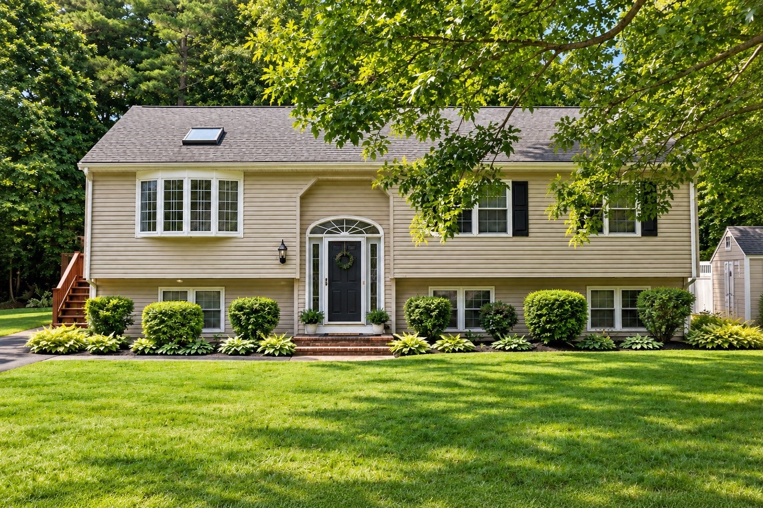 Photo of 7 Jacobs Mountain Rd, Freetown, MA