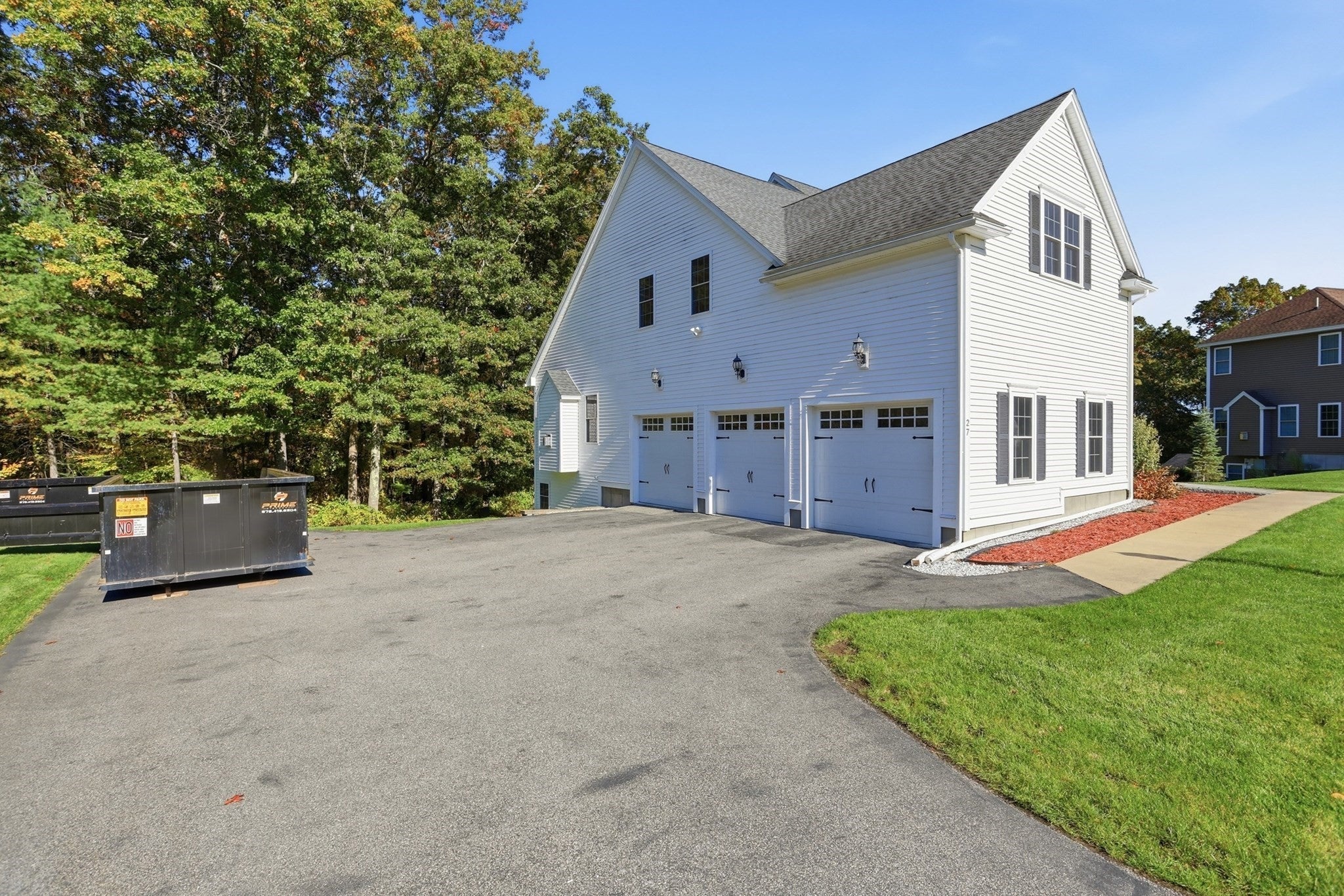 27 Mcintosh Ln