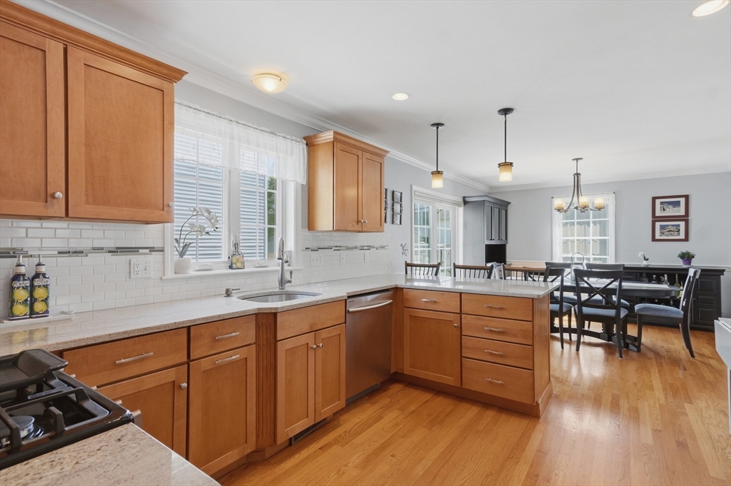 46 School Avenue 1