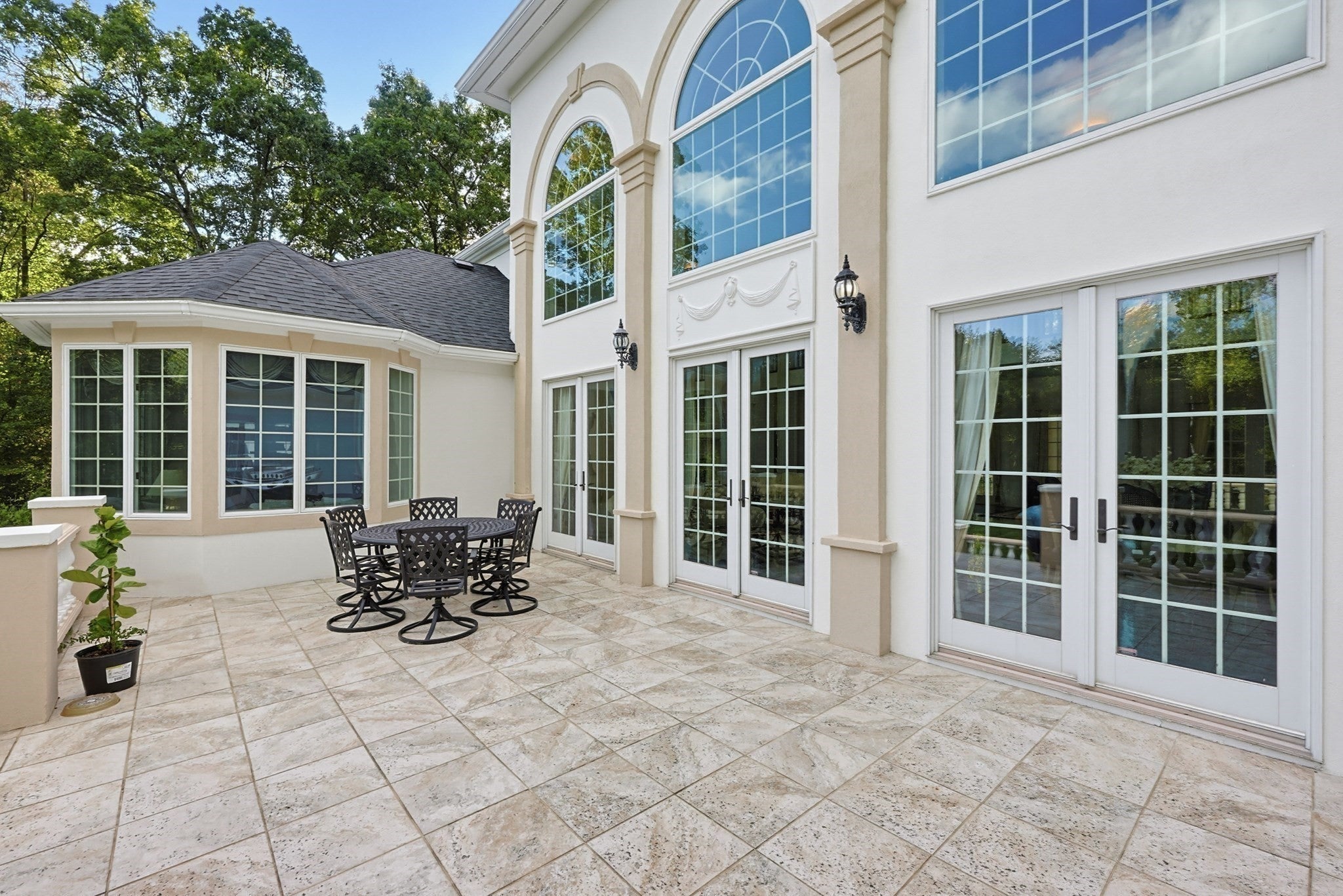 88 Fairway Dr