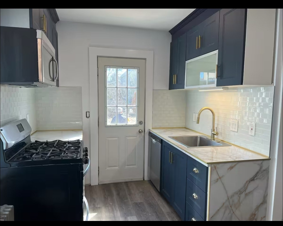 14 -16 N. Beacon Ct.