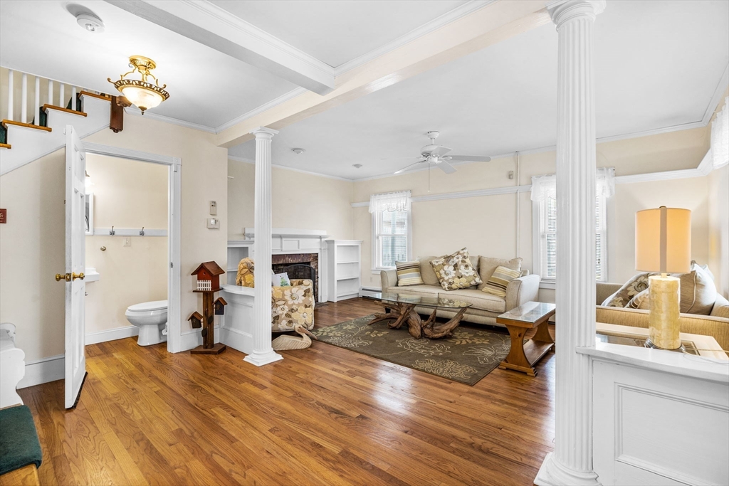 27 West Blvd