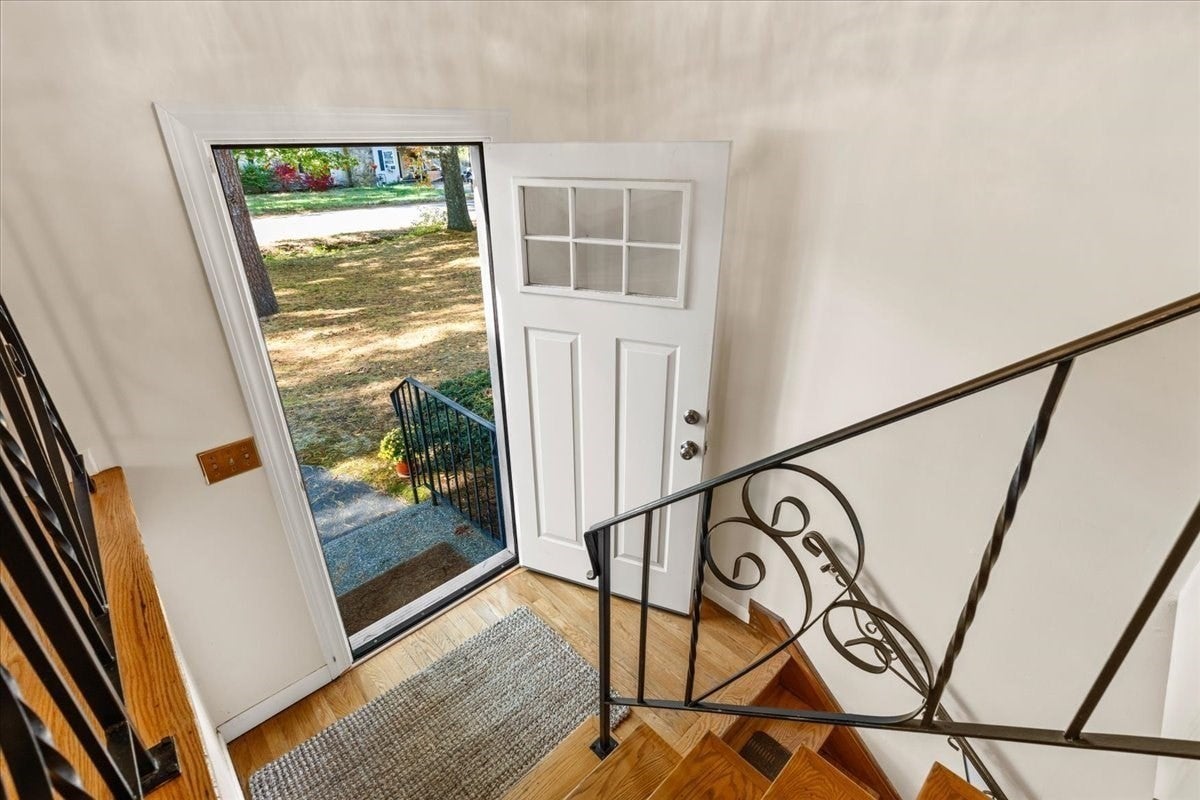 528 Spring St, Hanson, MA Photo #22