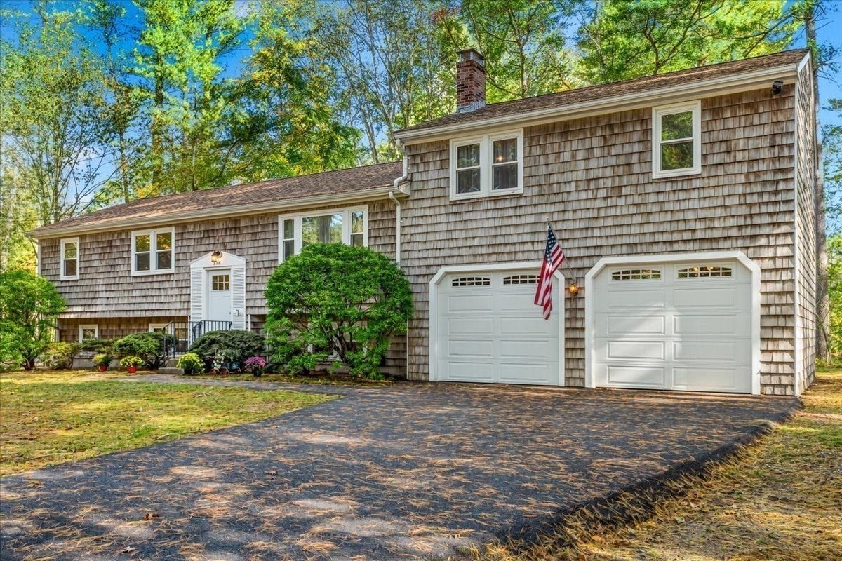 528 Spring St, Hanson, MA Photo #40