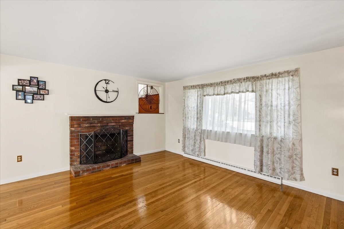 528 Spring St, Hanson, MA Photo #5