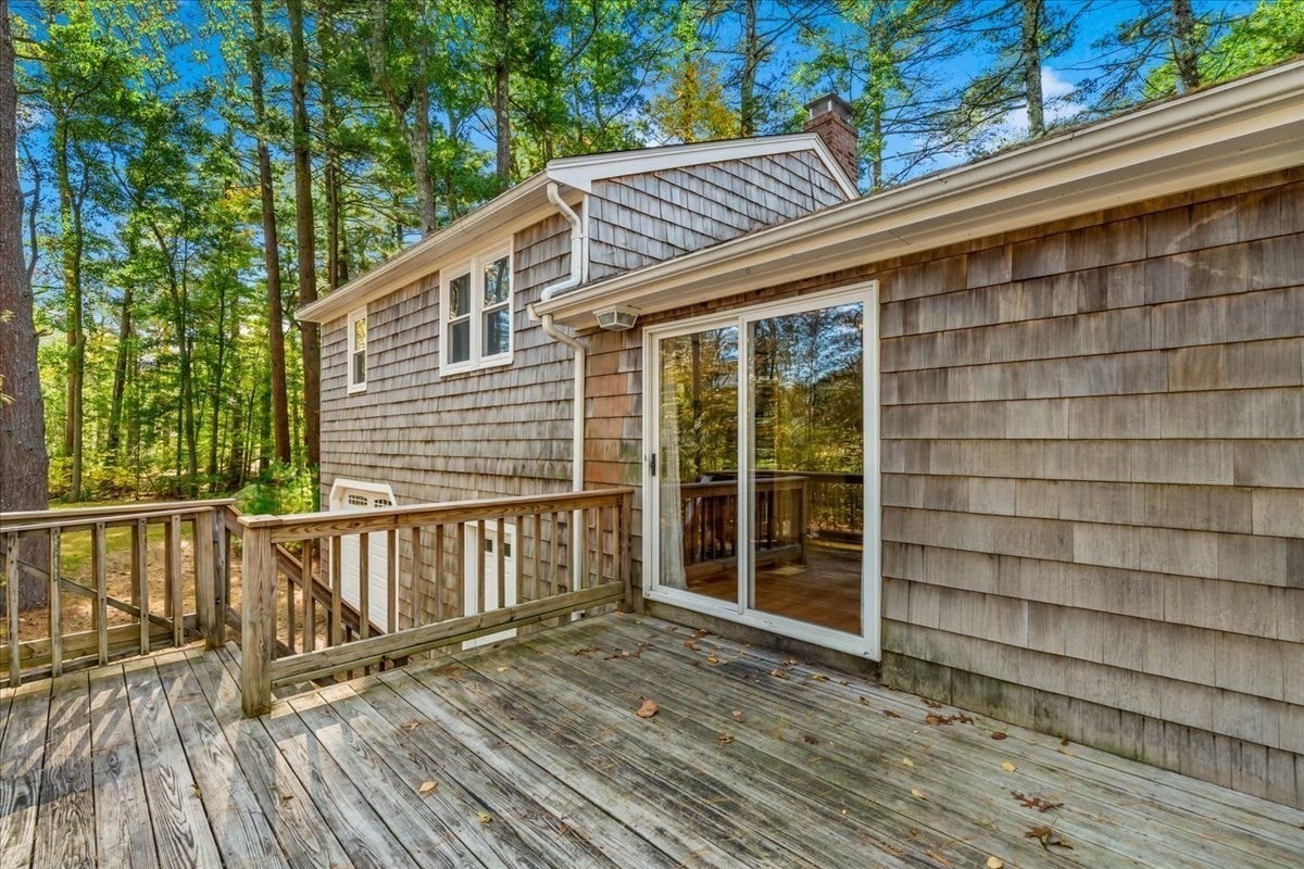 528 Spring St, Hanson, MA Photo #36