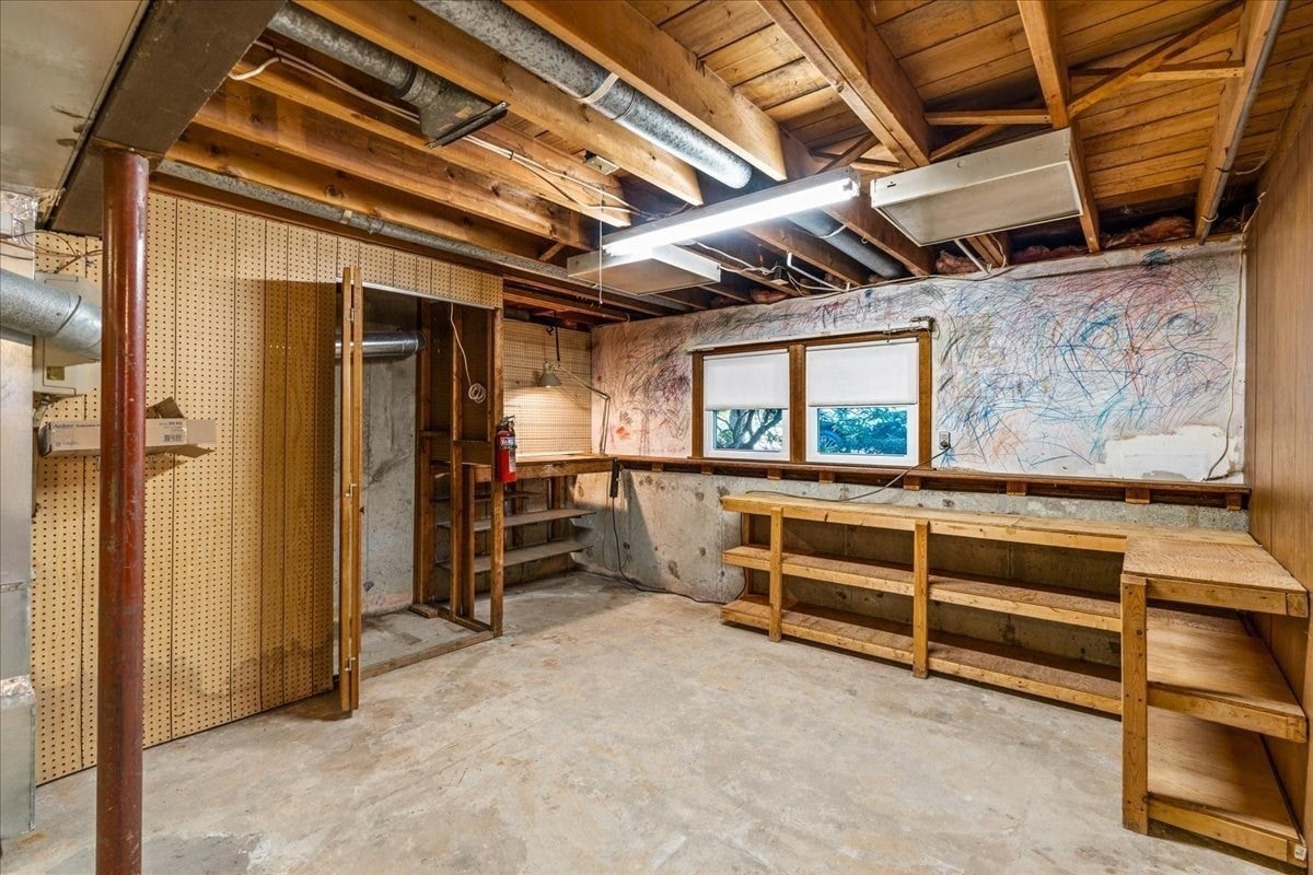 528 Spring St, Hanson, MA Photo #29